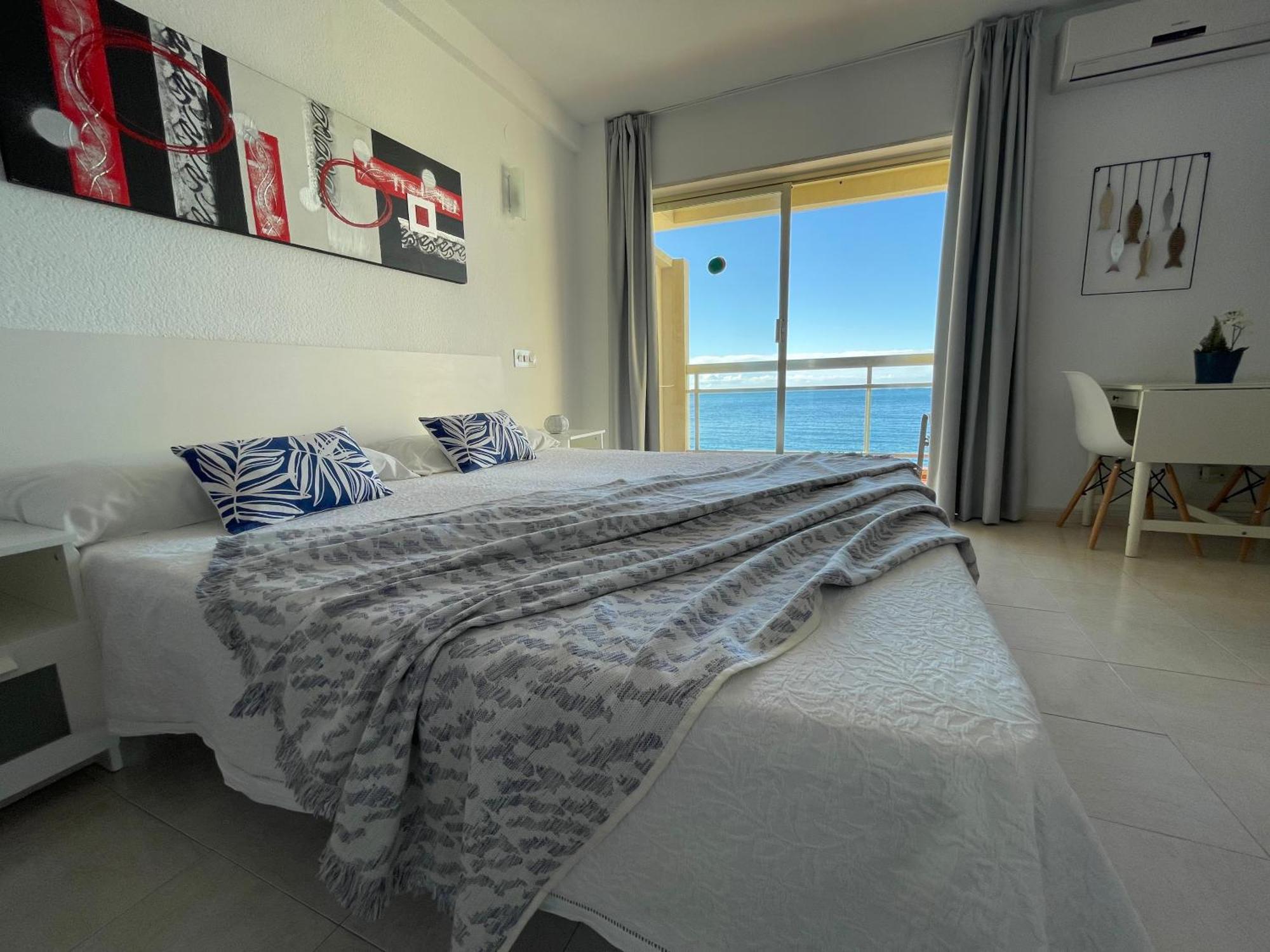 Apartahotel Chinasol Con Parking Y Desayuno Almuñécar Eksteriør billede