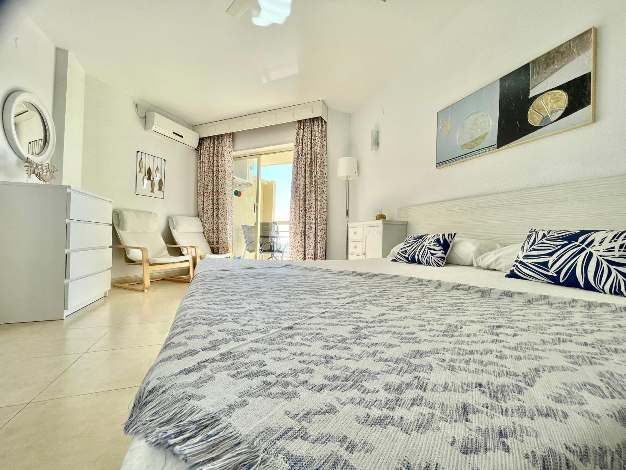 Apartahotel Chinasol Con Parking Y Desayuno Almuñécar Eksteriør billede