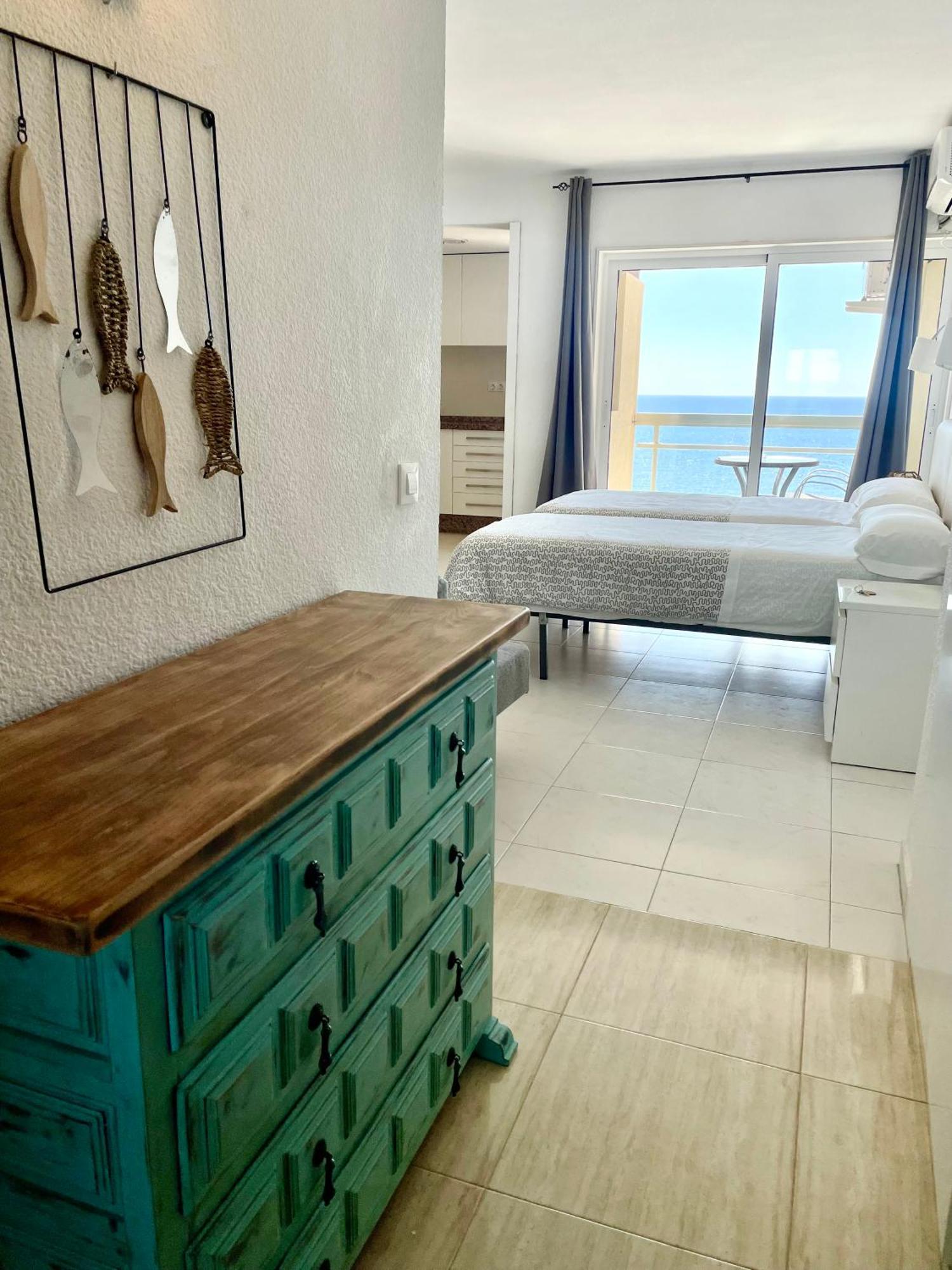 Apartahotel Chinasol Con Parking Y Desayuno Almuñécar Eksteriør billede