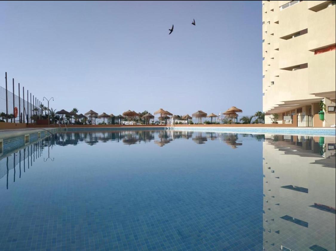 Apartahotel Chinasol Con Parking Y Desayuno Almuñécar Eksteriør billede