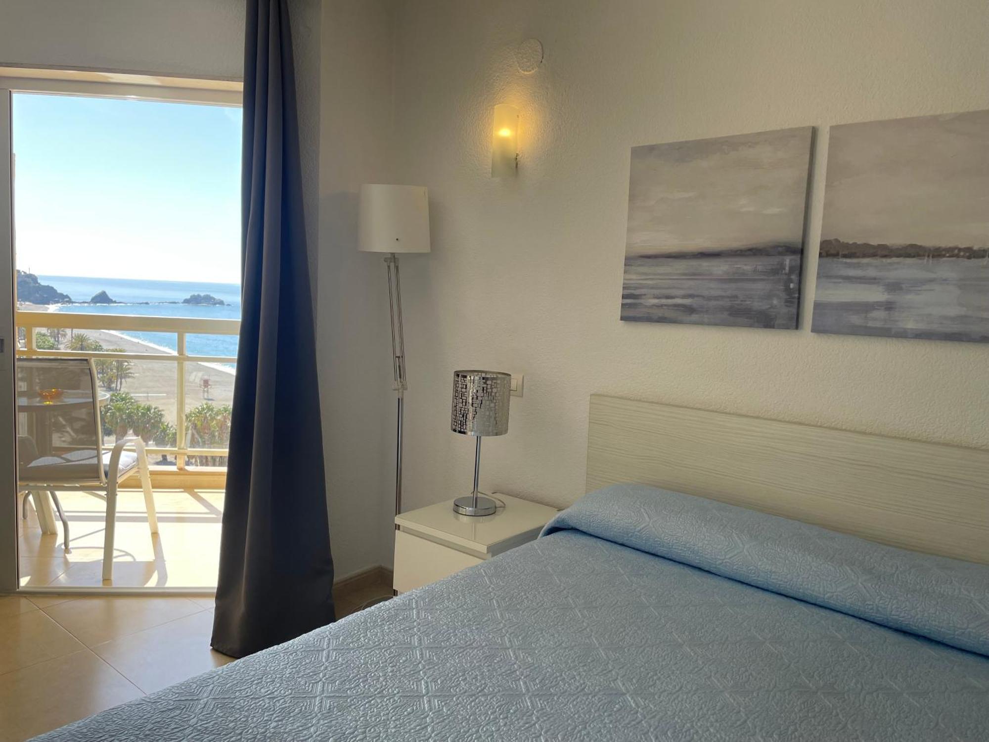 Apartahotel Chinasol Con Parking Y Desayuno Almuñécar Eksteriør billede